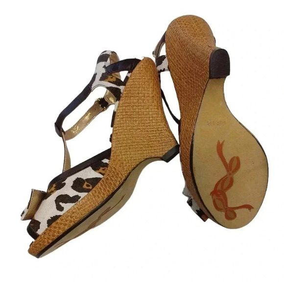 Poetic Licence Behave Yourself  Animal Canvas T Strap Wedge Peep Toe Size 39.5 - Picture 3 of 10
